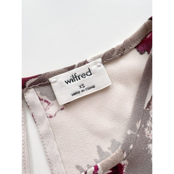 Aritzia WILFRED Cambrai Purple Matte Crepe Bell Sleeve Cropped Blouse, Size XS - Picture 8 of 10